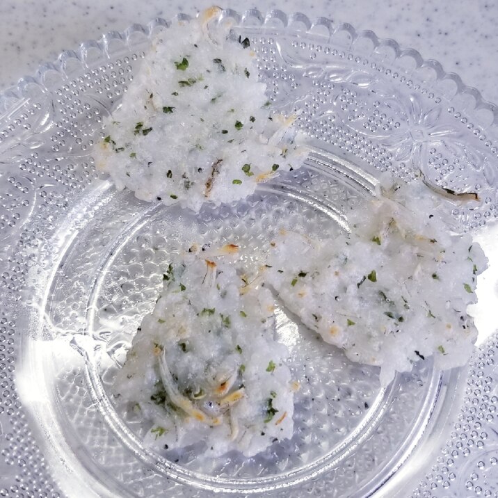 材料3つ 米 しらす 青のりのフライパンせんべい レシピ 作り方 By Janbo 楽天レシピ 材料3つ 米 しらす 青のりのフライパンせんべい レシピ 作り方 By Janbo 楽天レシピ